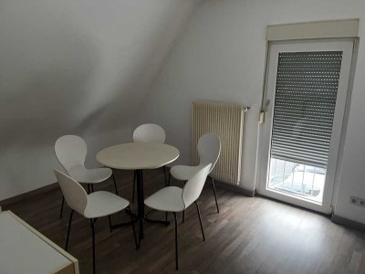 Schöne 2-Zimmer-Wohnung in Ochsenfurt - ruhig, idyllisch, naturnah