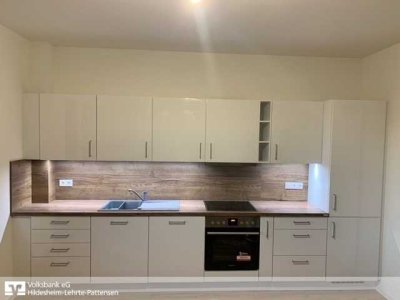 Minimalistisches Chic: Licht, Raum und Stil vereint