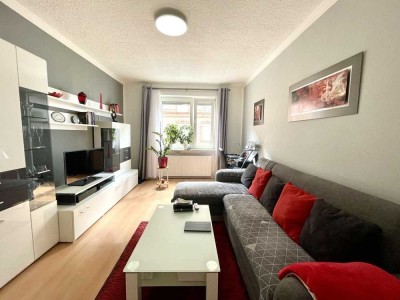 Gemütliche 2-Zimmerwohnung im Altbau