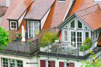 Helle DG-Wohnung mit 2 Balkonen und großzügigem Kellerabteil