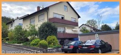 499.000,- für Zweifamilienhaus mit zusätzlichen Einliegerbereichen und 2 Garagen