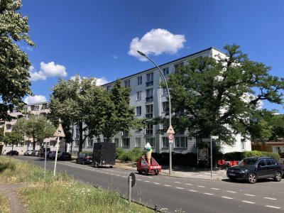Traumhaftes Westend! Perfektes, teilmöbliertes 3-Zimmer-Apartment! Erstbezug nach Top Modernisierung
