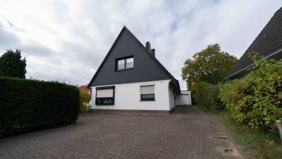 Zweifamilienhaus mit Charme und Potenzial in beliebter Lage von Uetersen