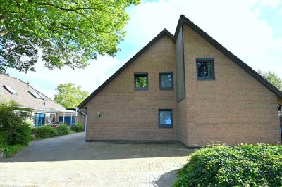 Große 4-Zimmer-Wohnung Sahlenburg +Terasse+Garten 10Min. Strand