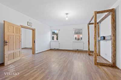 Großzügige 5-Zimmer-Wohnung mit Balkon, Garten &amp; Parkplätzen im Zentrum von Waldhausen