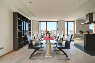 MÖBLIERT - PENTHOUSE FEELING - Großzügige Wohnung mit 2 Balkonen