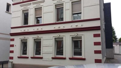 2  1/2 Zimmer Wohnung, renoviert (2 Fußminuten z. Phönixsee)