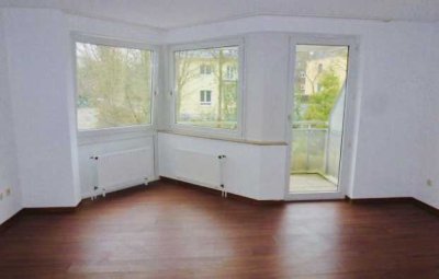 Schöne und gepflegte 1-Zimmer-Wohnung mit gehobener Innenausstattung mit Balkon in Essen