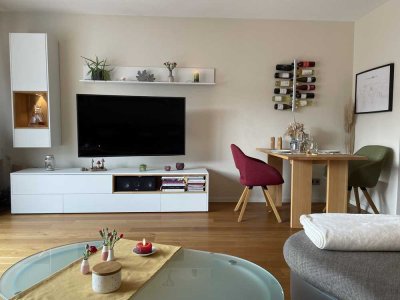 Möbliert & hell! 2-Zimmer Maisonette-Wohnung mit Süd-Balkon (OHNE MAKLER)
