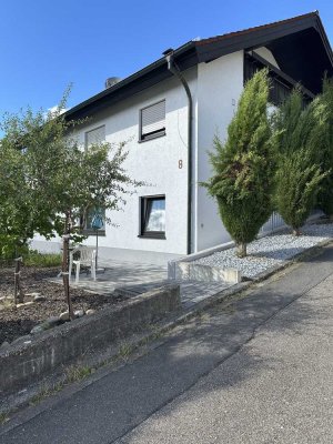 Barrierefreie 2,5 Zimmer Wohnung mit seperatem Eingang in Toplage Dielheim