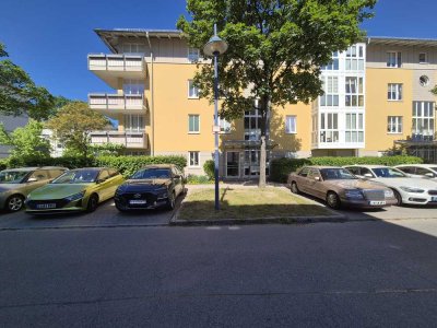 +++ Top-Lage im Silicon Saxony: 2-Zimmer-Wohnung mit Balkon und TG-Stellplatz +++