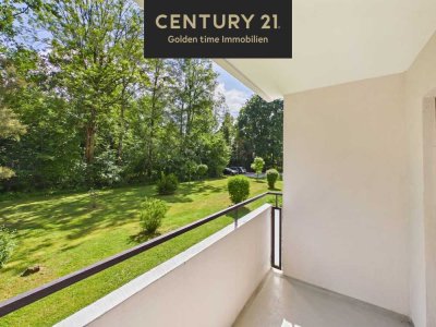 Hochparterre-Wohnung mit Blick ins Grüne – 2 Zimmer, Balkon & Stellplatz in Rosenheim