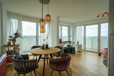 Penthouse mit traumhafter Aussicht! Einbauküche und umlaufender Balkon!