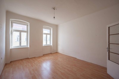 ++1120++ Ihr Projekt im Herzen der Stadt – sanierungsbedürftige 1-Zimmer Altbauwohnung