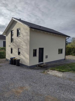 Schönes freistehendes Haus sucht passende Eigentümer