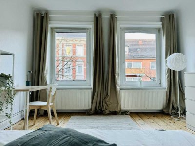 Wohnung - WG geeignet - an der S/U-Bahn Station Wandsbeker Chaussee - Zentrale Lage