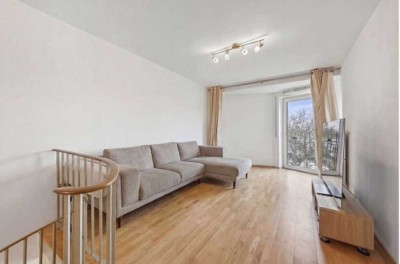 Urbane 2 Zimmer Wohnung nahe Stiglmairplatz/ Maisonette