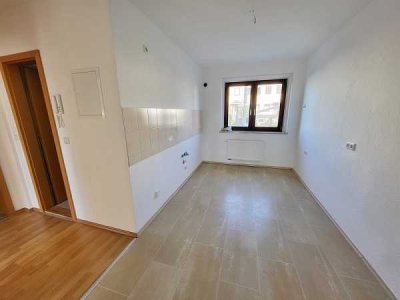 Helle 3-Raum-Wohnung im Erdgeschoß