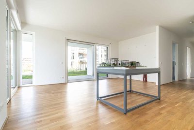 Lichtdurchflutete Gartenwohnung mit überdachter Terrasse