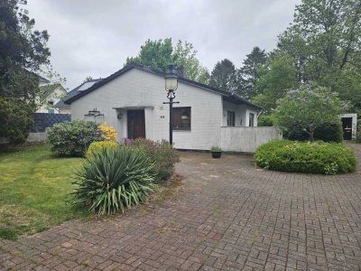 Charmanter Bungalow mit großem Garten in Bönningstedt – Haustiere erlaubt!