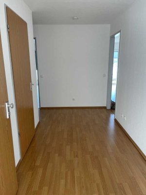 WBS erforderlich!! Zentral gelegene Wohnung für Senioren oder gesundheitlich eingeschränkte Personen