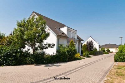 Doppelhaus, Garten, Garage
