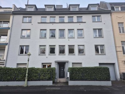 3 Zimmer Erdgeschosswohnung mit Stellplatz in Bonn Südstadt