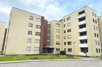 Freie 3-Zimmer-Wohnung mit Balkon und TG-Stellplatz