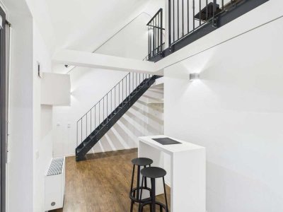 DIE ZIMMEREI | Hell + möbliert: Maisonette Wohnung mit Balkon - ideal für Young Pros | XL Bude