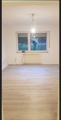 1 Zimmer Wohnung Refrath,  485 warm, 27qm