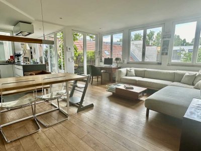 Exquisite 3-Bedroom furnished Penthouse apartment
