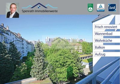 Großzügige Renovierte 3 Zimmer, Balkon, Wohnküche