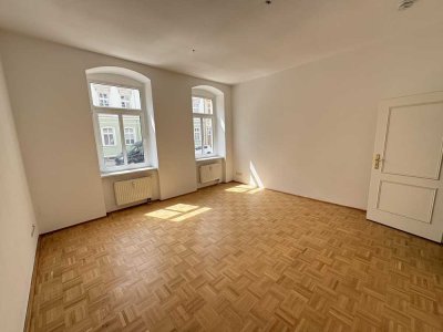 Charmante Drei-Raum-Wohnung mit Terrasse in Zwickau