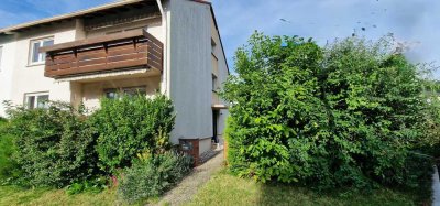 Doppelhaushälfte mit 2 Garagen auf großzügigem Grundstück in bester Lage von Hemsbach
