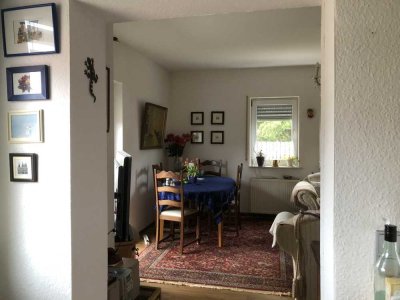 von Privat: 3-Zimmer-Wohnung mit Balkon in Rodgau Nieder-Roden