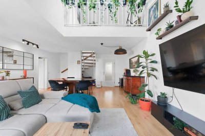 Provisionsfrei – Wohnen am Neuen Palais: Maisonettewohnung mit Westbalkon & Stellplatz