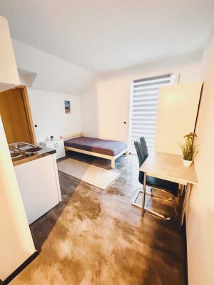 Mikroappartement/ kleine Wohnung/ WG Zimmer zu vermieten