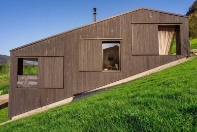 Design-Retreat . Ein Statement aus Holz &amp; Glas