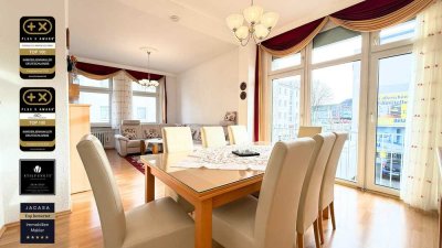 Urbanes Wohnglück: Lichtdurchflutete Eigentumswohnung mit Wintergarten-Balkon und Loft-Potenzial