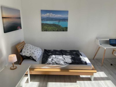 Helle Studentenwohnung in Bonn nähe Rheinufer