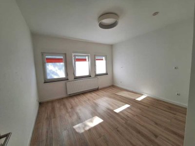 Stundentenwohnung/- WG 1-Zimmer-Wohnung in Neuhausen – Renoviert, Top Wohnung in München Neuhausen