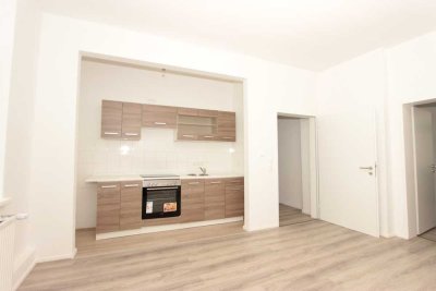 Sanierte 4 ZKB, 88m², mit EBK, Balkon + Dusche in Wilhelmshaven