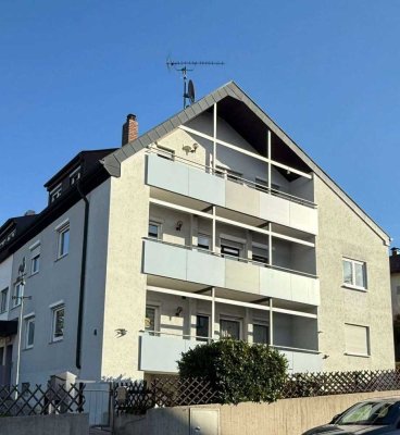 Gepflegtes 3 Familienhaus mit Garten und Garage in Stgt.-Mühlhausen