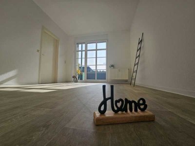 Wunderschöne 2-Raum-Wohnung im Erdgeschoss mit Balkon