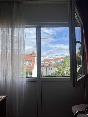Beliebte Studentenwohnung in der Nähe des KIT, mobiliert ab 17.08.2025