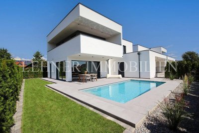 * LIEBOCH/ ZENTRUM - LUXURIÖSES &amp; GROSSZÜGIGES EINFAMILIENHAUS FÜR HÖCHSTE WOHNANSPRÜCHE - HAUS 1 *