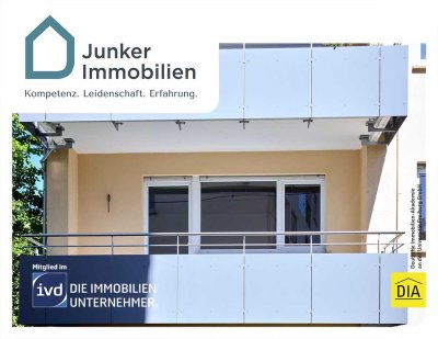 S-West: Wohnen mit Wohlfühlfaktor: Helle 4-Zimmer-Wohnung mit sonnigem Balkon