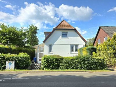 *Lilienthal-Zentrum***gepflegtes EFH mit 3 Garagen