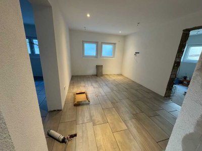 3,5 Zimmer-Keller-Wohnung Moderne Innenausstattung, Fußbodenheizung in Langenbrücken