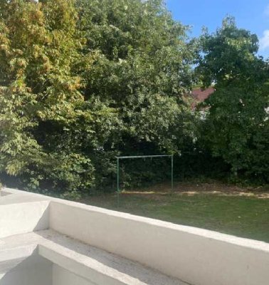 Sofort zu beziehen! Geräumig... mit Tageslichtbad und Balkon